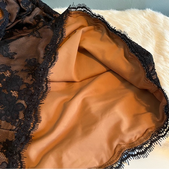 Michael Costello x Revolve Bodycon Lace Dress - Picture 11 of 12